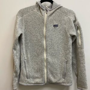 Patagonia zipper front jacket. Excellent condition. Medium.